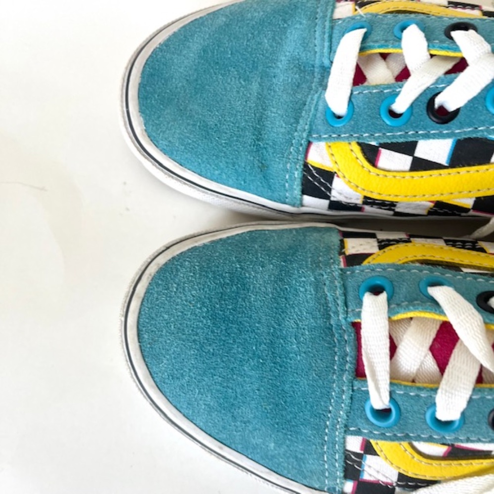 Vans. Blue, Yellow & Magenta Black & White Checker Old School Sneakers - Picture 5 of 7